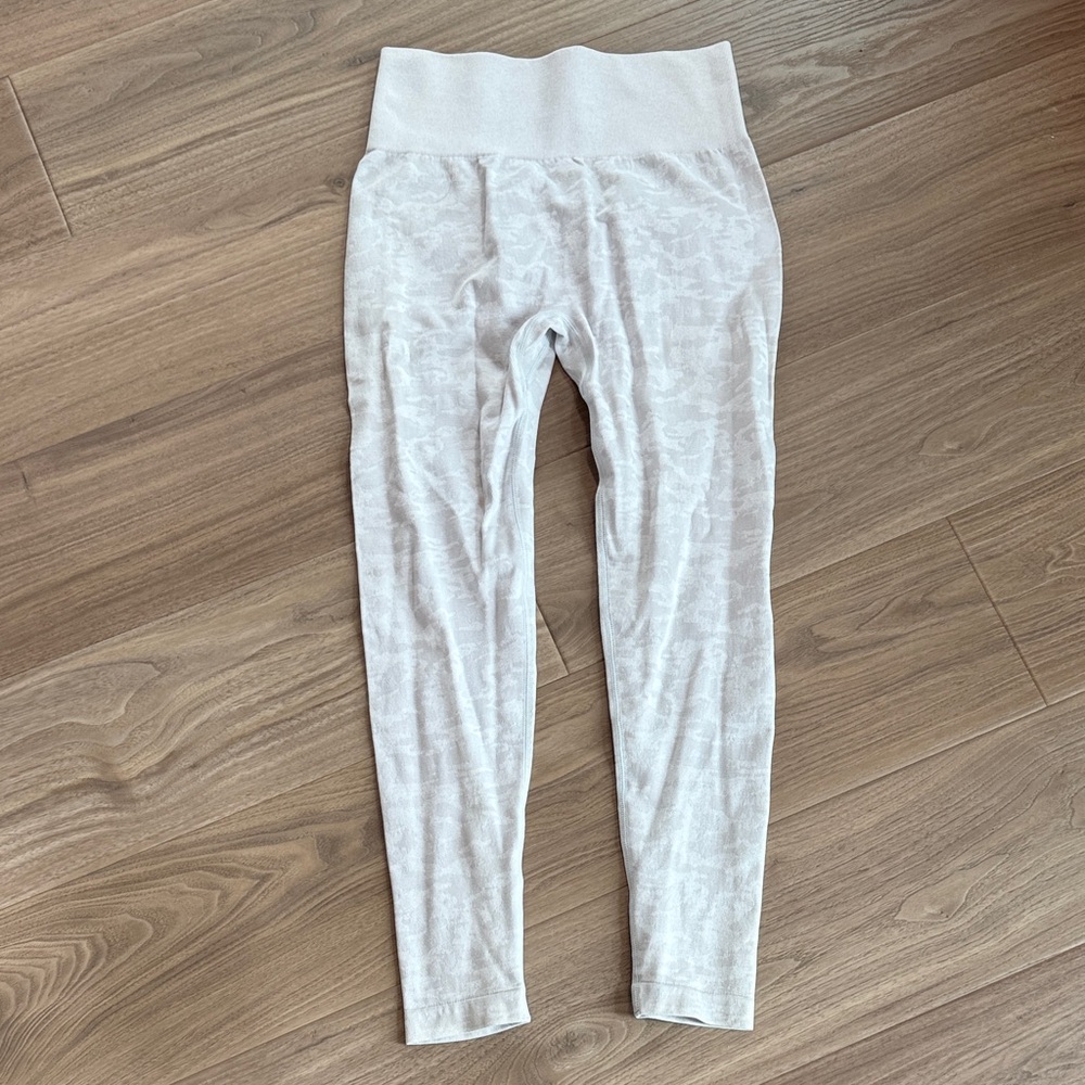 Women's High-Waisted Camo print gray  Leggings